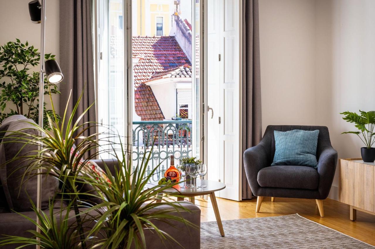 Amazing 1Bdr Apartment In Chiado By Lovelystay Lisboa Exteriér fotografie