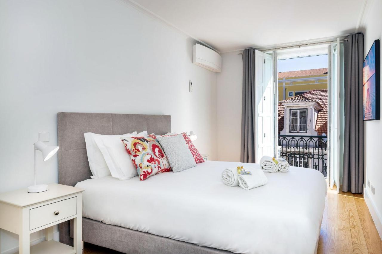 Amazing 1Bdr Apartment In Chiado By Lovelystay Lisboa Exteriér fotografie