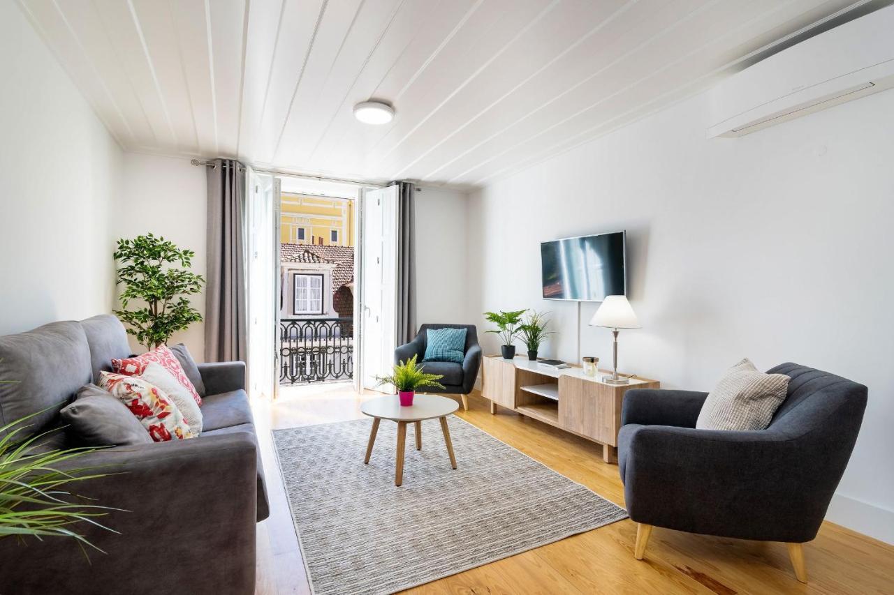 Amazing 1Bdr Apartment In Chiado By Lovelystay Lisboa Exteriér fotografie